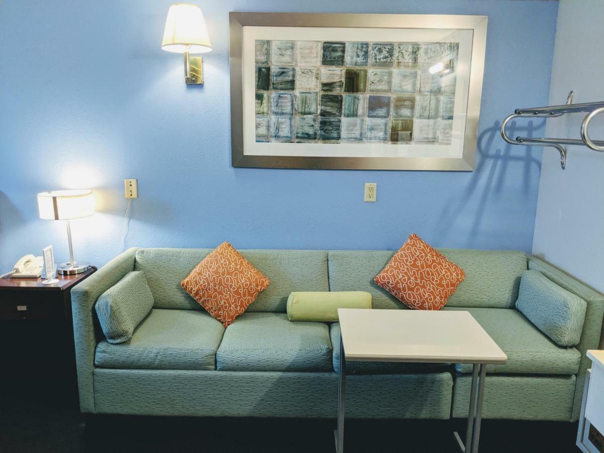 Executive Inn Thomson Esterno foto